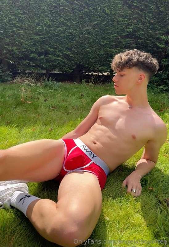 Working out outside in summer 😎 $4 offer on my main page end..