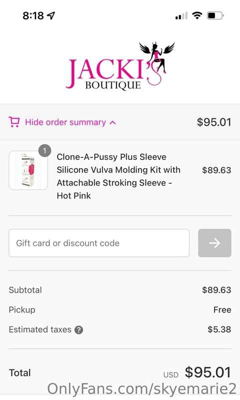 Raffling off another clone of my pussy! 
Raffle tickets are ..