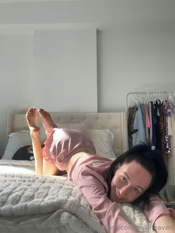 holliheaven image #1