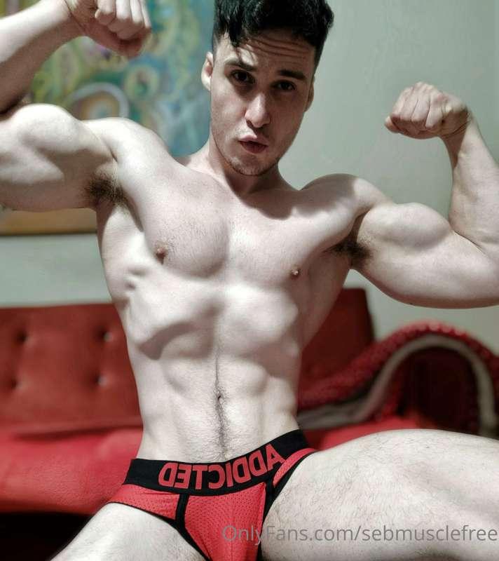 Who like red? ❤️