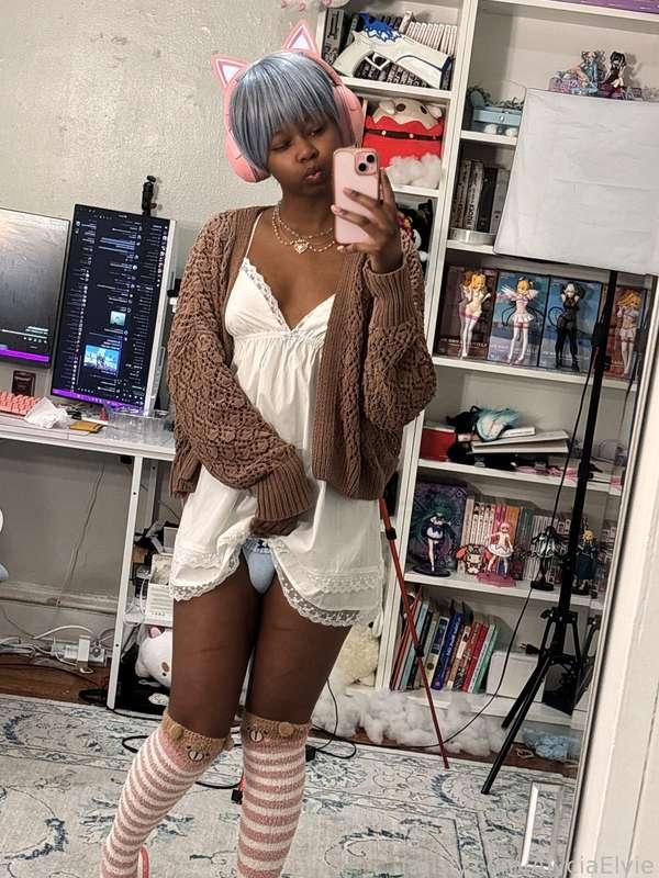 alyciaelvie image #3