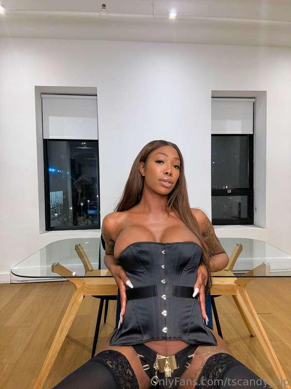 Can I sit on your face?😏