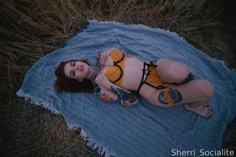 sherri_socialite image #4