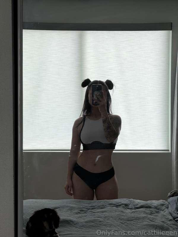pledge allegiance to this asssss am i right?
