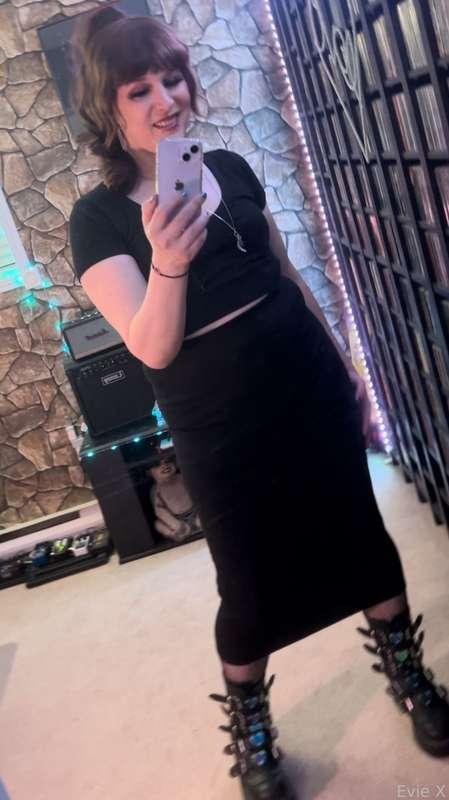 evie_x image #1