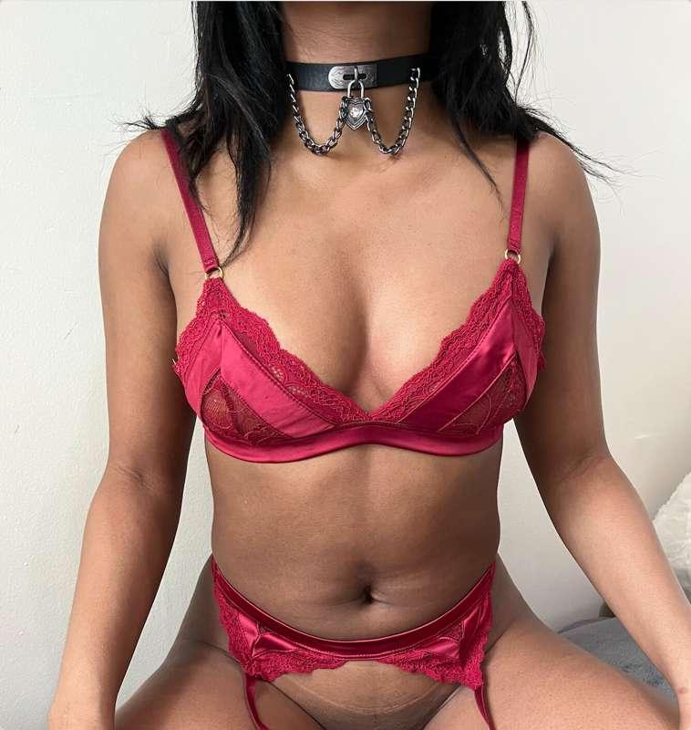 @naughtynya212 stopped by today after a long time missing ou..