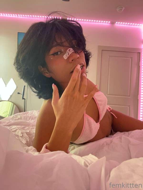 femkittten image #4