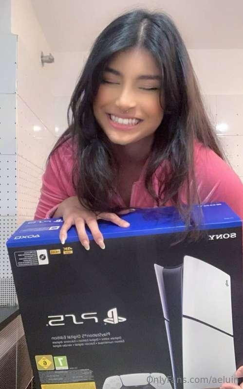 thanks for this present<3 will make a gaming account later