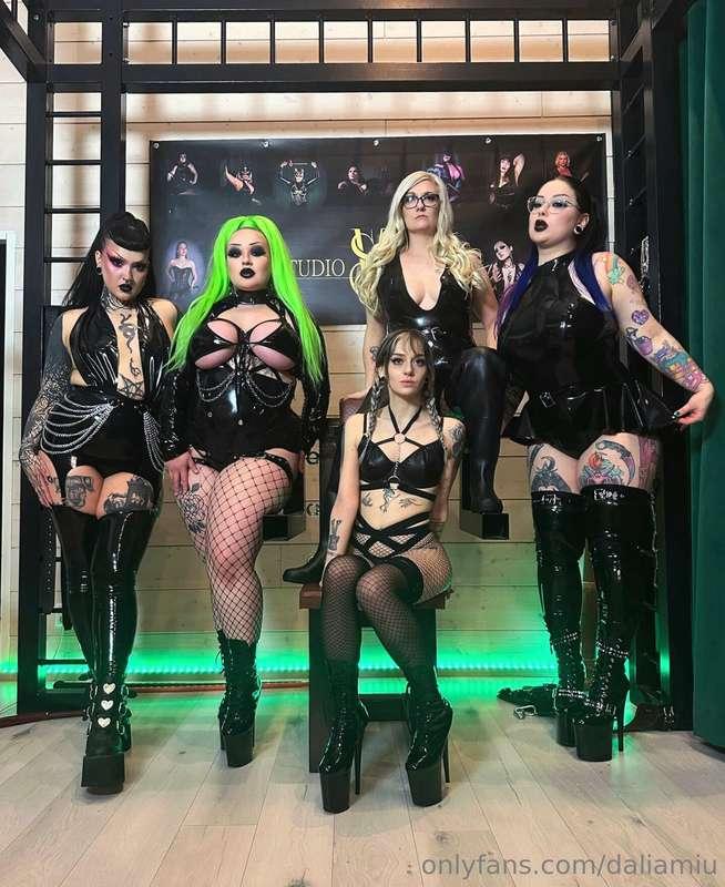 New video from us + our boy toy is coming tomorrow 😈 @missev..
