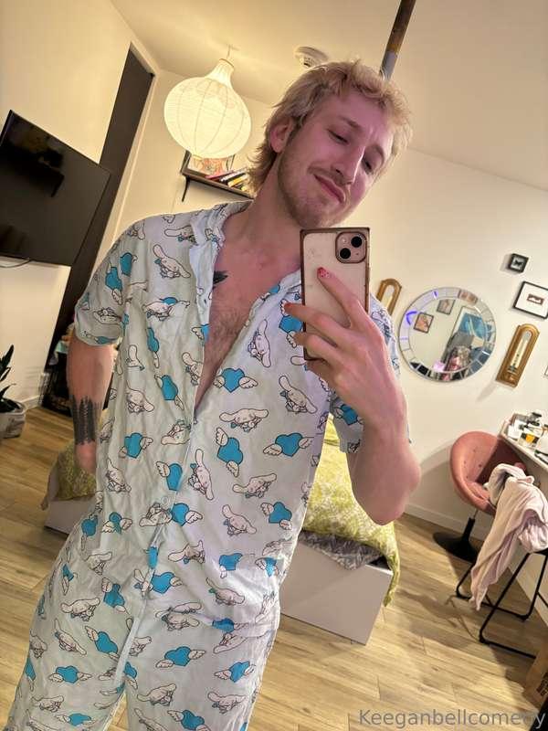 Showing off my cute lil booty in front of my full length mir..