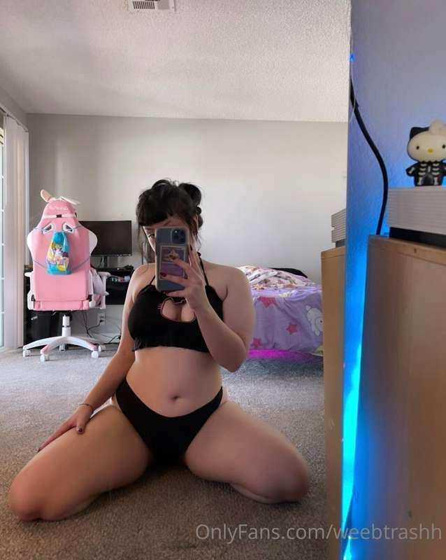 🖤🖤