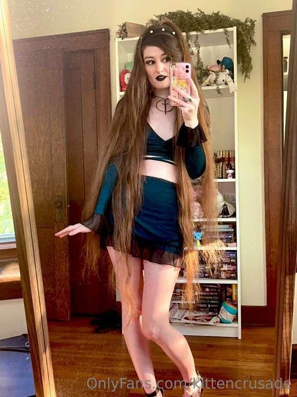 i didn’t feel very motivated to dress up today but i pulled ..