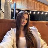 amelia_lovis