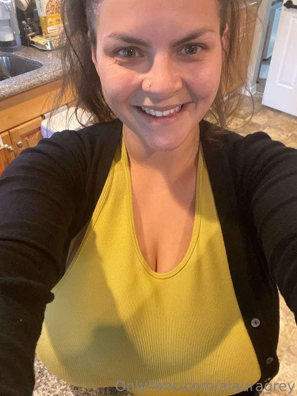 Undressing from work clothes to comfy clothes 🤗