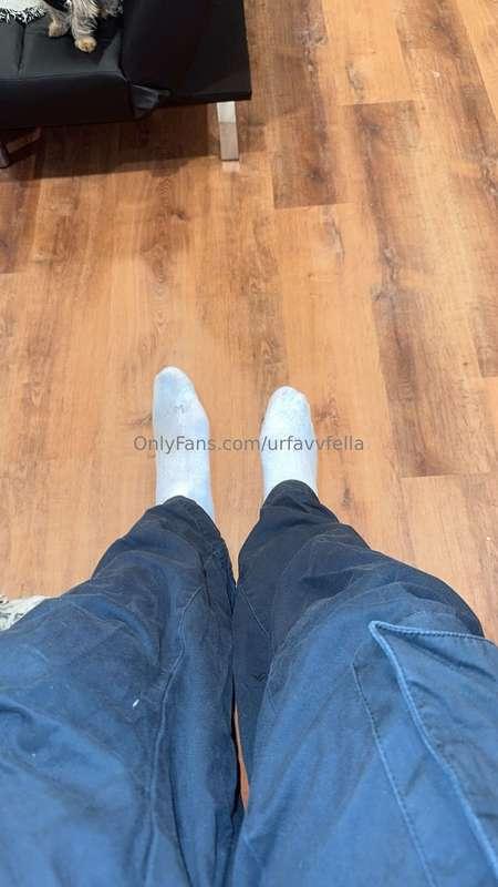 Here's some tootsies for all my feet loving daddies out ther..