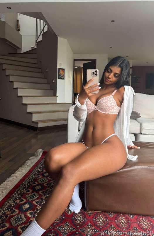 juliethofl image #3