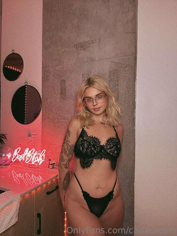 Hey Daddy🥰 tip me $15 to see me Play with my Nipples this Mo..