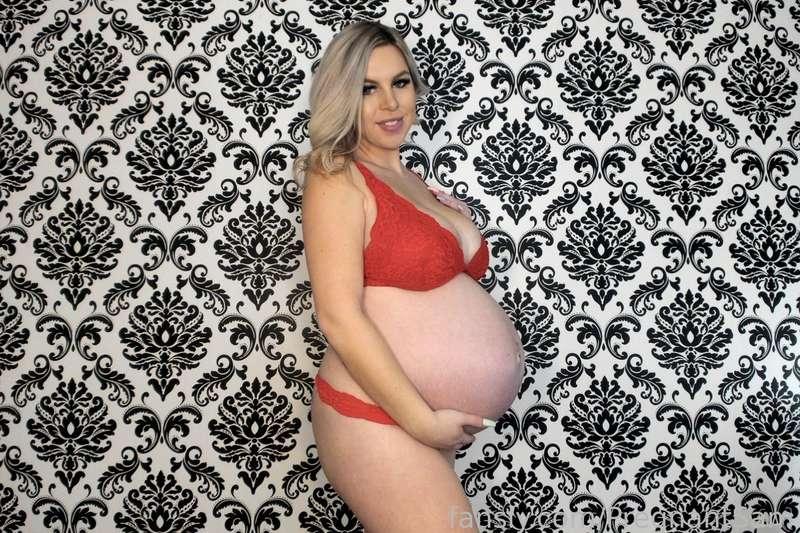 pregnantsam image #4