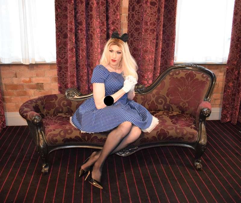 As you can see this is the style I love to dress in the most..
