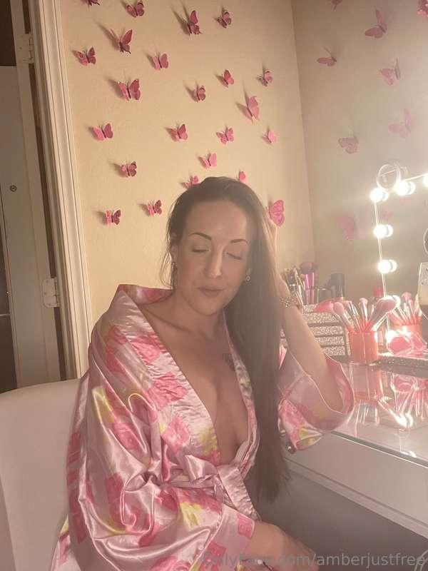 EDIT : NO LONGER IN ARKANSASHeaded to Fayetteville Arkansas ..