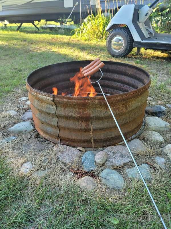 Roasting these dogs. Would you daddy like yours roasted?