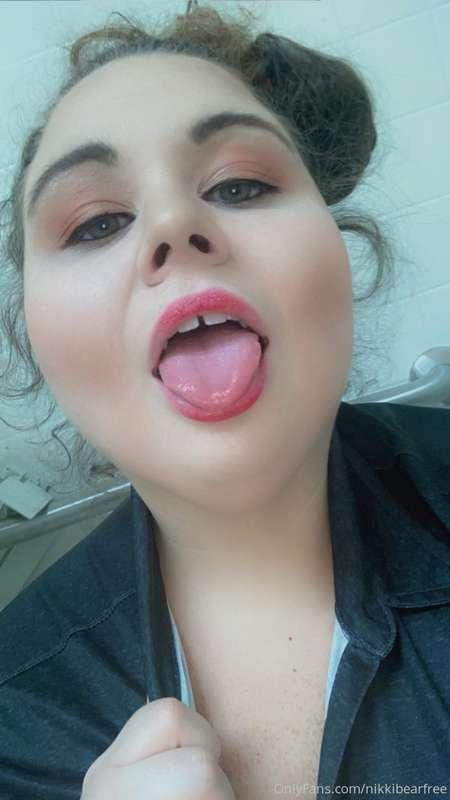 nikkibearfree image #0