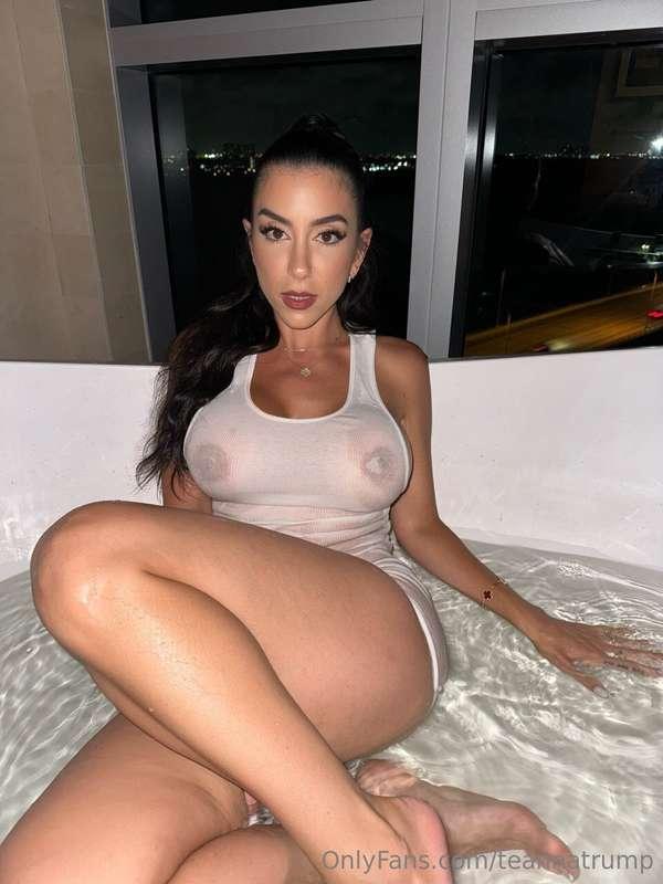 FREE 3 MONTHS OF VIP ACCESSI think I am just the slut for th..
