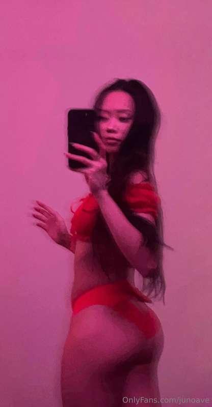 new wallpaper for you 🎀