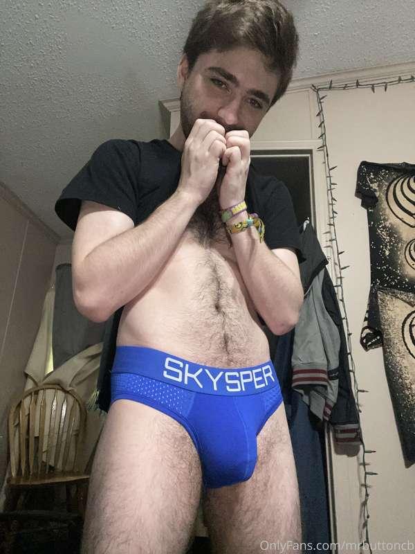 mrbuttoncb image #0