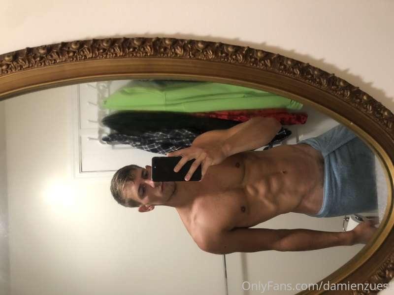 What if that towel just...fell 🙈