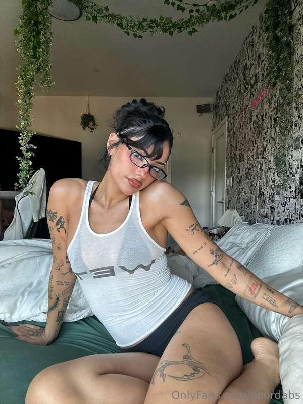 wet 💦