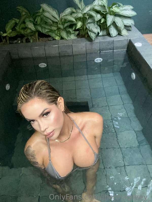 Suck my cock mi amor 🔥