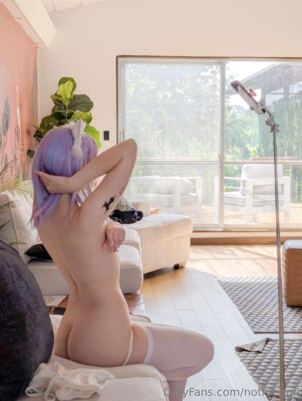 Me in the middle of filming this set for chu 🥺🥺🥺