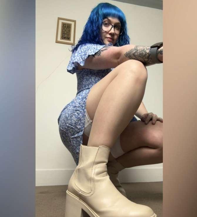 gonna step on you out my way😤