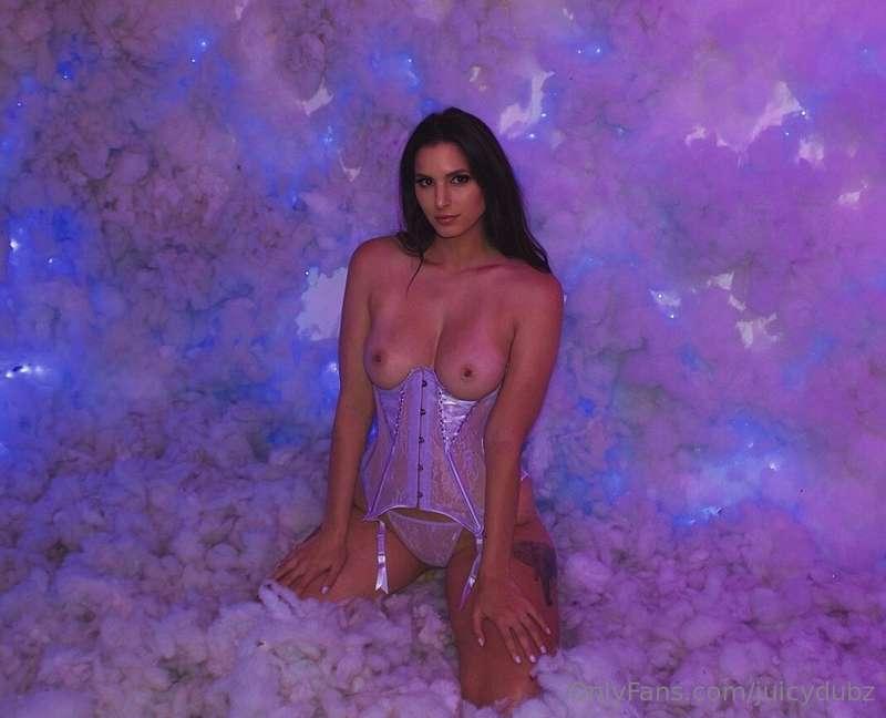 @heyyguido and I are doing very limited custom content durin..