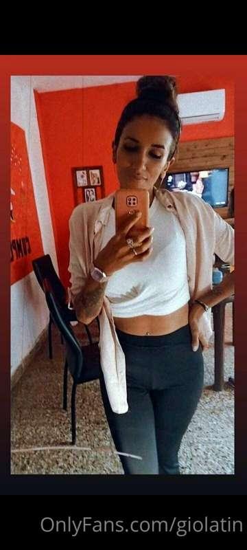 Aveces también soy una niña buena..😇 soy todo lo que quieras..