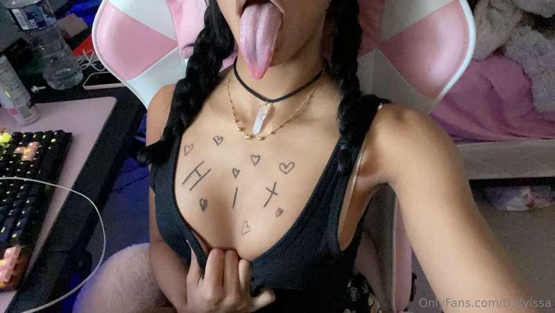 !!! HELP ME FIGURE OUT TIMES FOR LIVE SO YOU CAN JOIN !!!!!