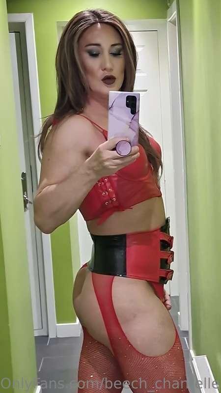 chantellebee49 image #4