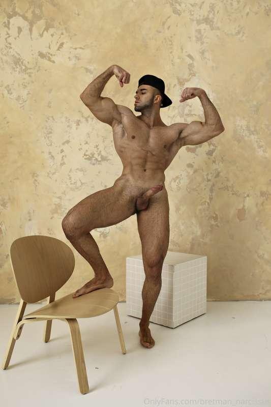 Double biceps in front and big beautiful cock🤤🍆