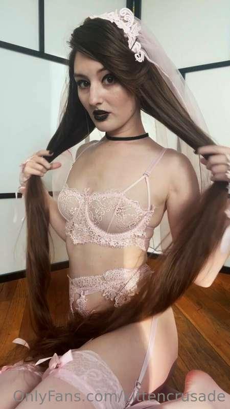 I finally got around to gathering up the photos for this set..