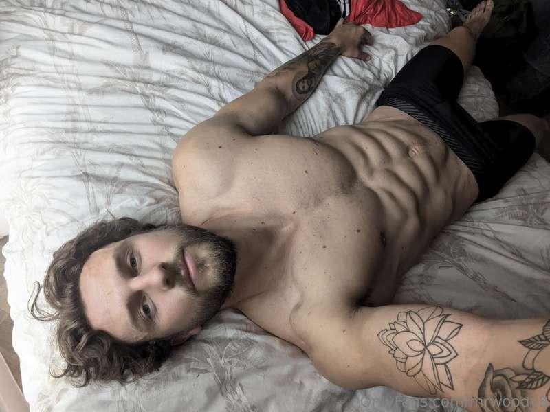 Come spoon with me ? 😈😜🩷