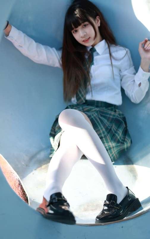 Yang Rainie-JK-in the playground-vol.4
