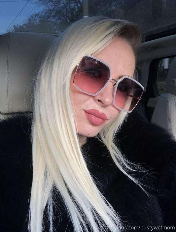 hi