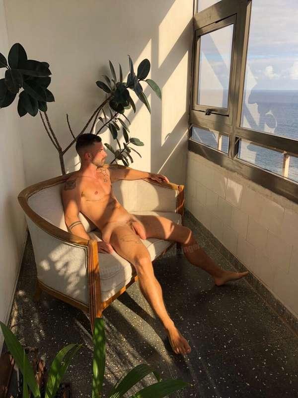 Morning Sun ☀️ 😴 🍆