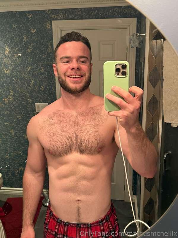 Happy holidays boys! Here’s my wish list incase yall are fee..