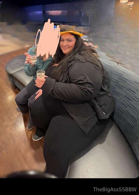 Look at the size difference between me & my friend…see why I..