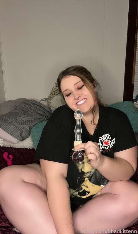 bhadkittenn image #1