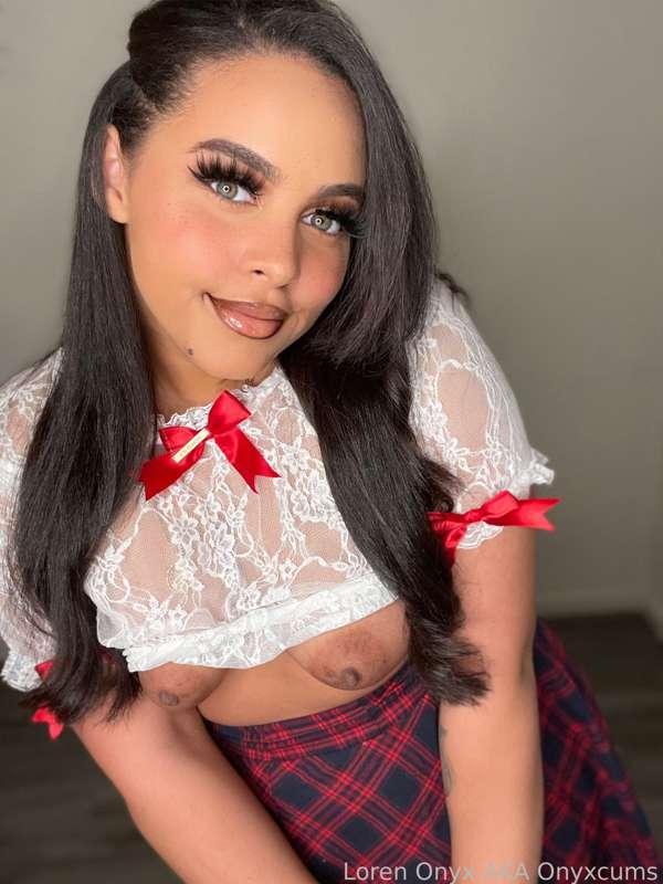 from A to Z 
it’s U that I like most 😉

✎ #nerdy #ebony #cute #pokemon #exotic #bigass #gamer #reader #brunette #fyp 
