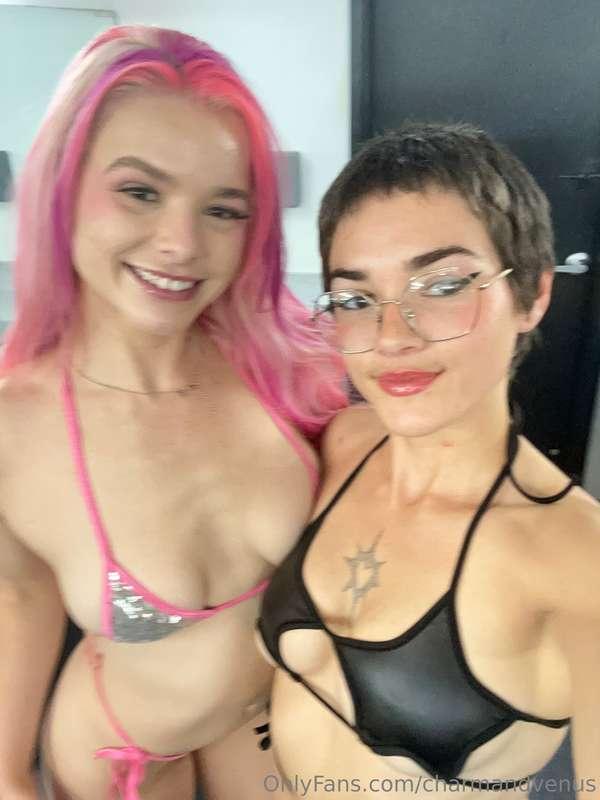 Your two favorite lesbian strippers reporting for duty 😘