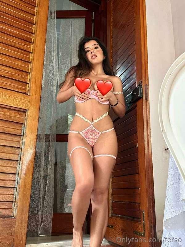 Tip and free nips ♥️♥️